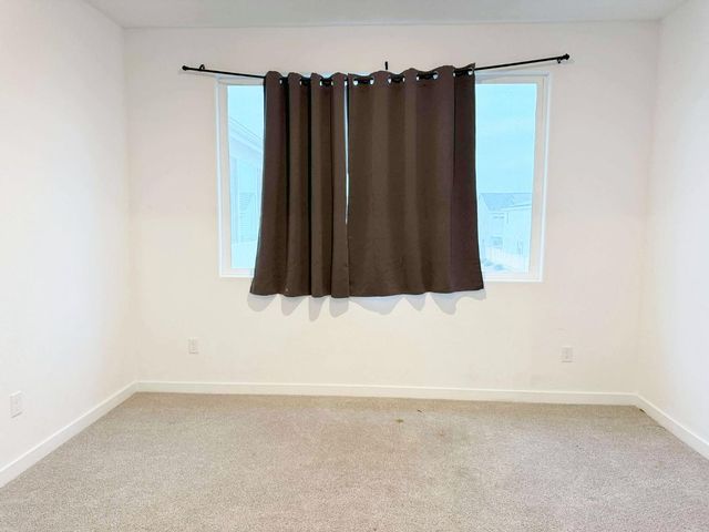 2844 N Vahe Avenue, Fresno, CA 93737