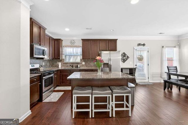 4194 Potomac Walk Court, Loganville, GA 30052