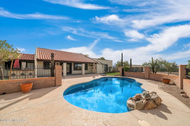 11071 N Paisano Avenue, Tucson, AZ 85742