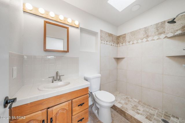 11071 N Paisano Avenue, Tucson, AZ 85742