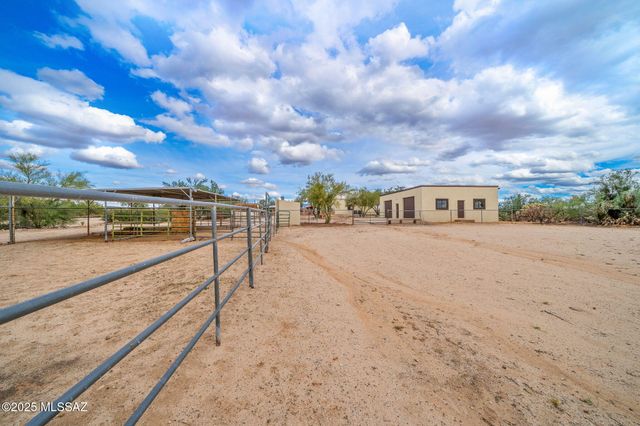 11071 N Paisano Avenue, Tucson, AZ 85742