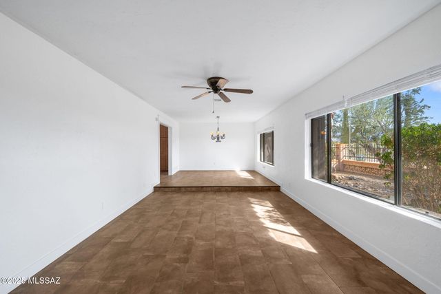 11071 N Paisano Avenue, Tucson, AZ 85742