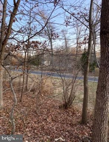 7716 SURRATTS RD, Clinton, MD 20735