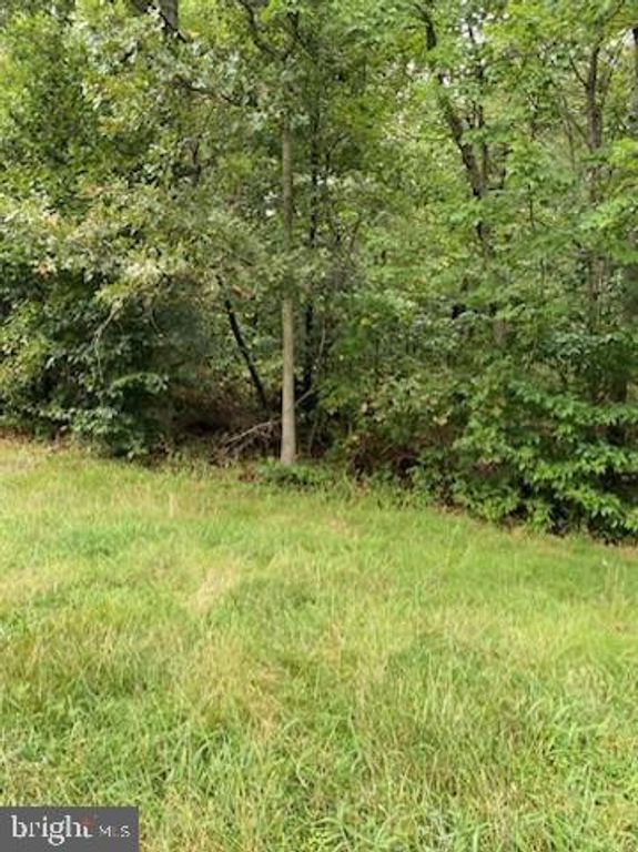 7716 SURRATTS RD, Clinton, MD 20735