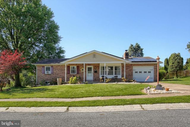 4621 ABBINGTON DR, Harrisburg, PA 17109