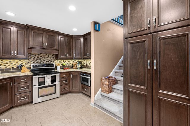 204 Forest Landing Drive, Garner, NC 27529