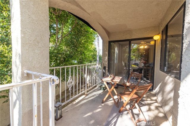 107 S Helberta Avenue 4, Redondo Beach, CA 90277