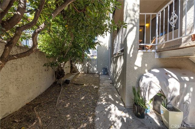 107 S Helberta Avenue 4, Redondo Beach, CA 90277