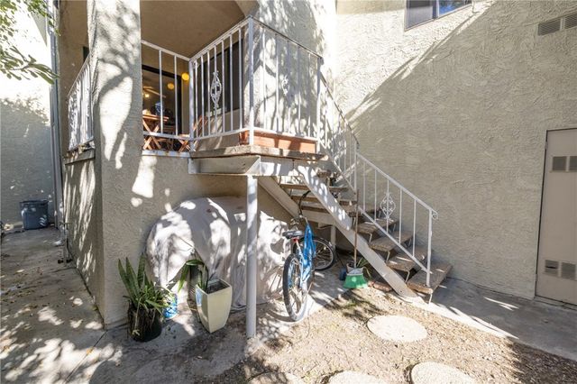 107 S Helberta Avenue 4, Redondo Beach, CA 90277
