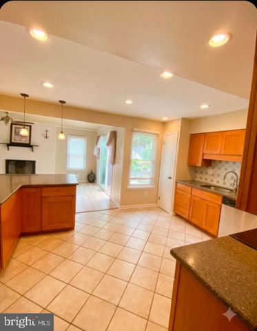 317 BALSAM RD, Williamstown, NJ 08094