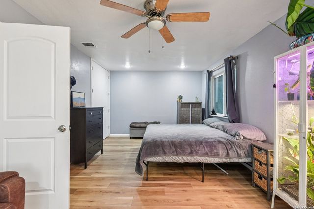 6267 Apple Valley, San Antonio, TX 78242