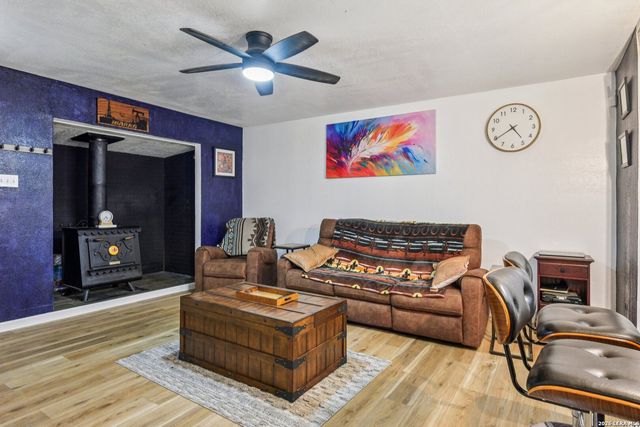 6267 Apple Valley, San Antonio, TX 78242