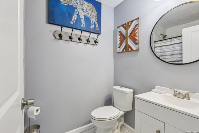 6267 Apple Valley, San Antonio, TX 78242