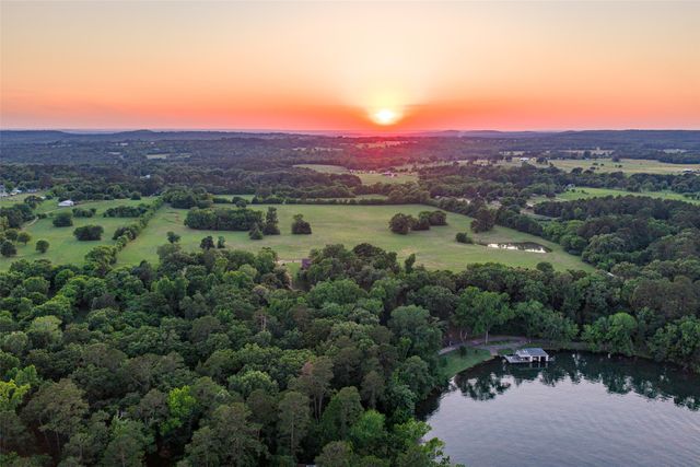 1281 County Road 3113, Jacksonville, TX 75766