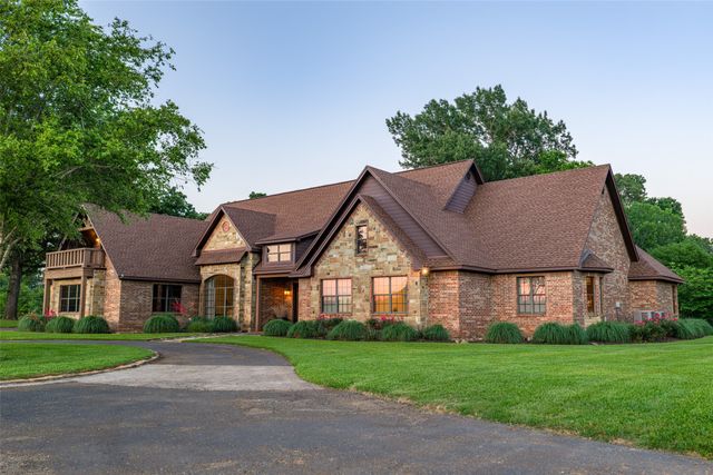 1281 County Road 3113, Jacksonville, TX 75766