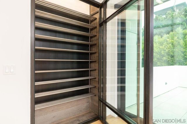 9455 Poole Street, La Jolla, CA 92037