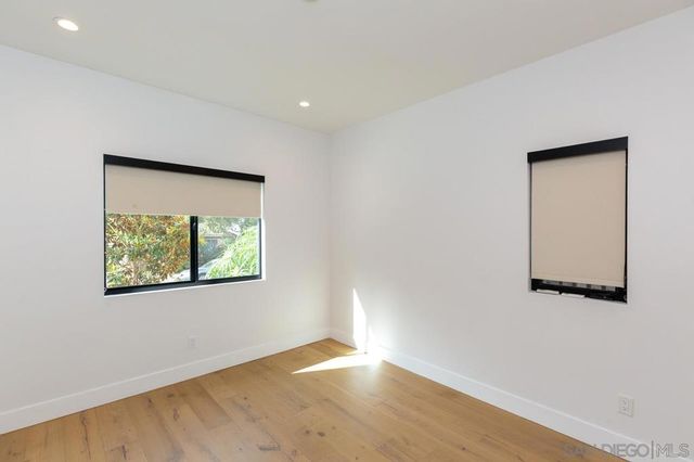 9455 Poole Street, La Jolla, CA 92037