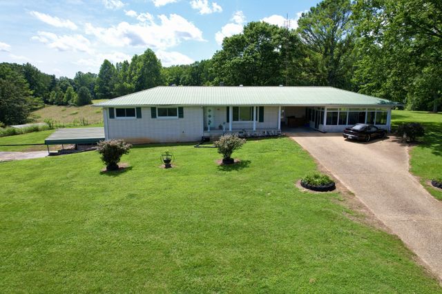 59 Hardin Loop, Westpoint, TN 38486