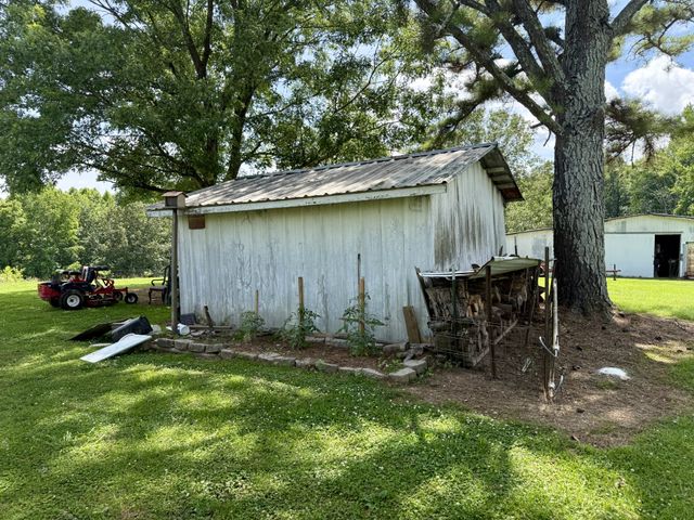 59 Hardin Loop, Westpoint, TN 38486