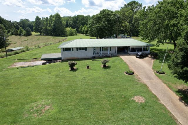 59 Hardin Loop, Westpoint, TN 38486