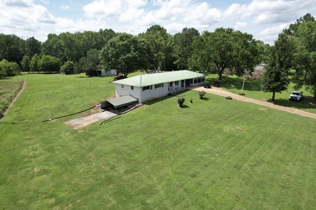59 Hardin Loop, Westpoint, TN 38486