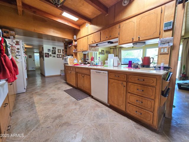 5693 S CALLE METATE Boulevard, Sierra Vista, AZ 85650