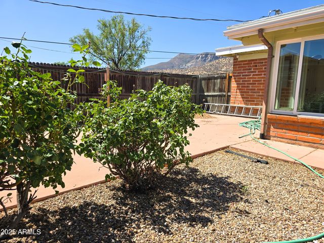 5693 S CALLE METATE Boulevard, Sierra Vista, AZ 85650