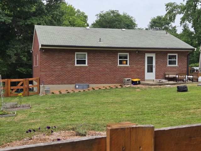 2161 Uhl Road, Cold Spring, KY 41076