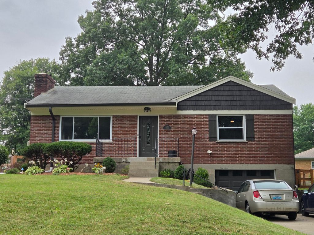 2161 Uhl Road, Cold Spring, KY 41076