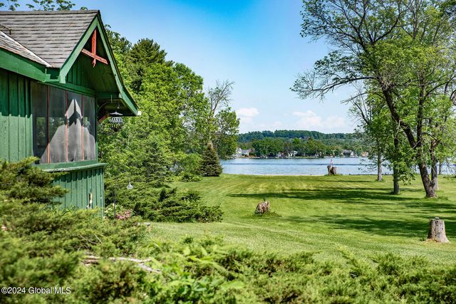 64 Kaydeross Park Road, Saratoga Springs, NY 12866