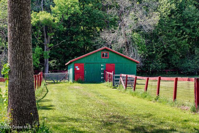 64 Kaydeross Park Road, Saratoga Springs, NY 12866