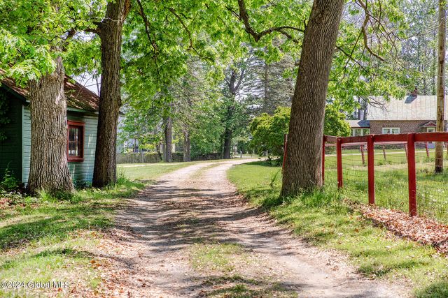 64 Kaydeross Park Road, Saratoga Springs, NY 12866