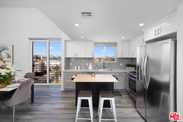 1055 S Serrano Avenue 505, Los Angeles, CA 90006