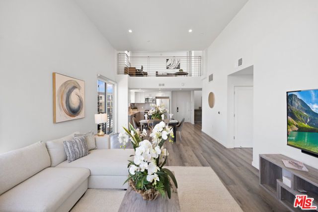 1055 S Serrano Avenue 505, Los Angeles, CA 90006