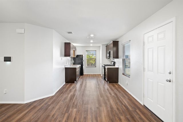 5560 Mcclelland Street, Forney, TX 75126