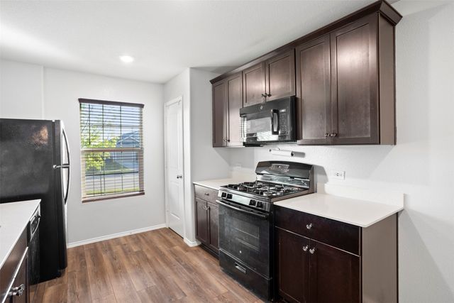 5560 Mcclelland Street, Forney, TX 75126