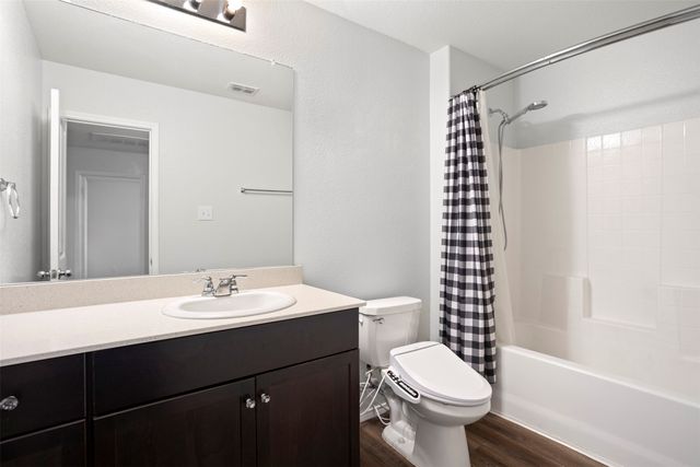 5560 Mcclelland Street, Forney, TX 75126