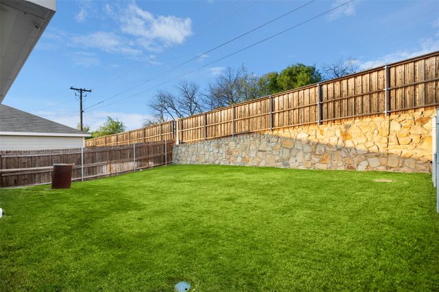 5560 Mcclelland Street, Forney, TX 75126