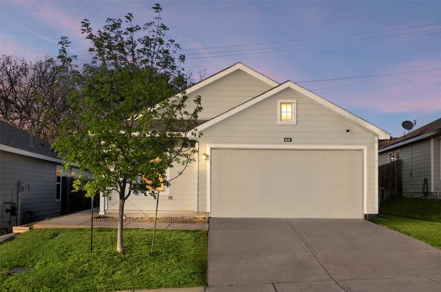 5560 Mcclelland Street, Forney, TX 75126