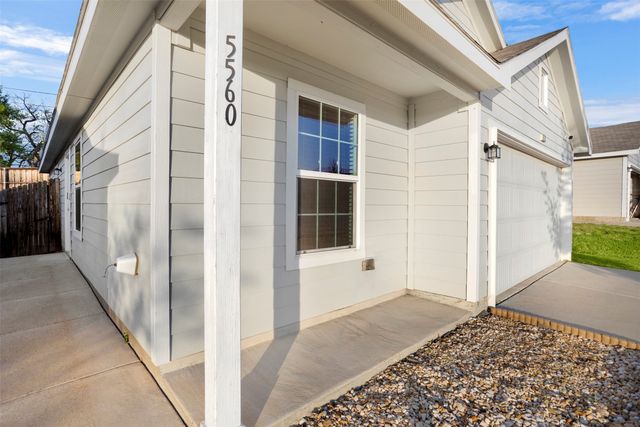 5560 Mcclelland Street, Forney, TX 75126