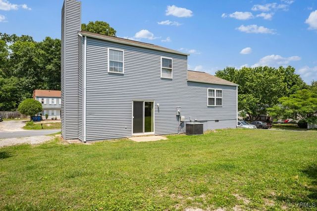 9548 Bent Wood Ln, North Chesterfield, VA 23237