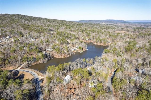 105 Pinebrook Drive, Waleska, GA 30183