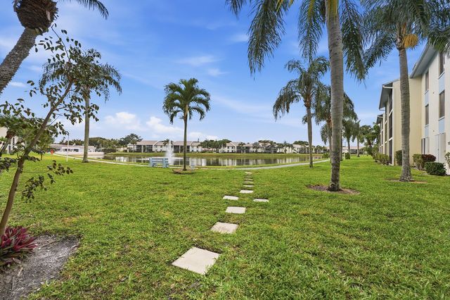 1109 Green Pine Boulevard G1, West Palm Beach, FL 33409