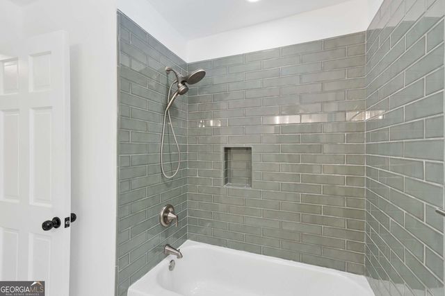 14030 Cogburn Road, Milton, GA 30004