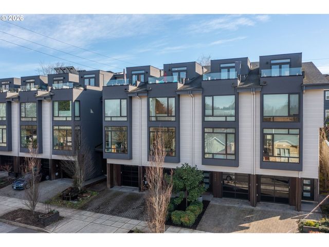 5248 Ne COUCH St, Portland, OR 97213