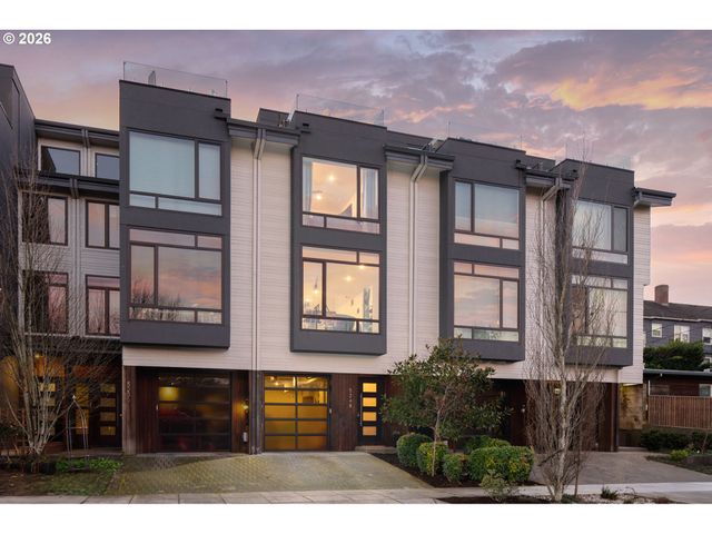 5248 Ne COUCH St, Portland, OR 97213