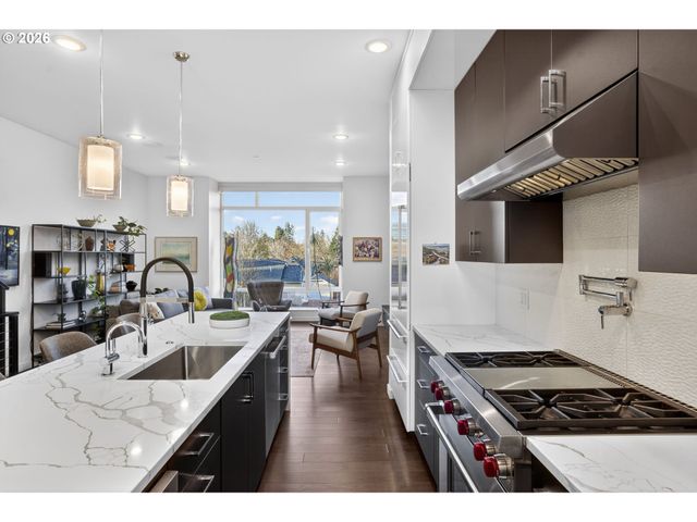 5248 Ne COUCH St, Portland, OR 97213