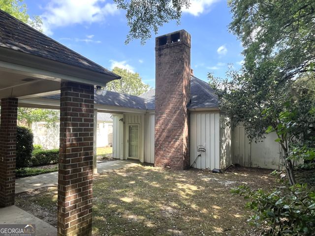 1802 Pine Forest Circle, Dublin, GA 31021