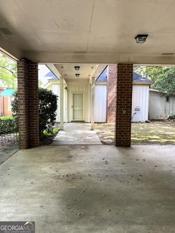 1802 Pine Forest Circle, Dublin, GA 31021