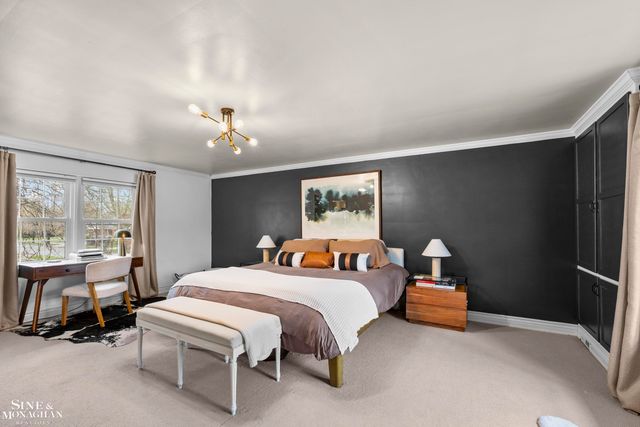 1101 Grayton Street, Grosse Pointe Park, MI 48230